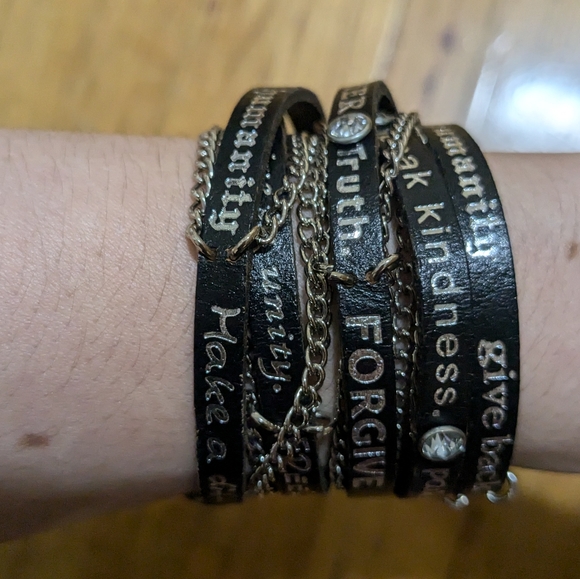 BKE Buckle Leather Chain Inspirational Wrap Bracelets White Black OS - Picture 5 of 8